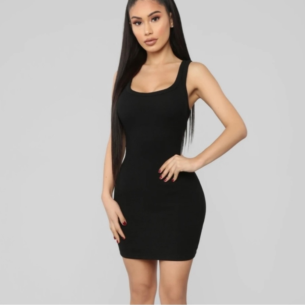 Fashion Nova tall one of the boys dress black size small